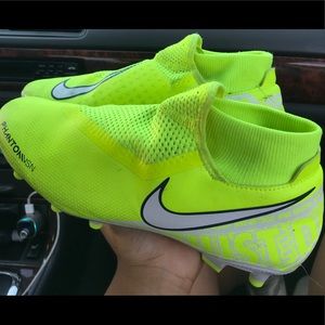 nike phantom ghost soccer cleats